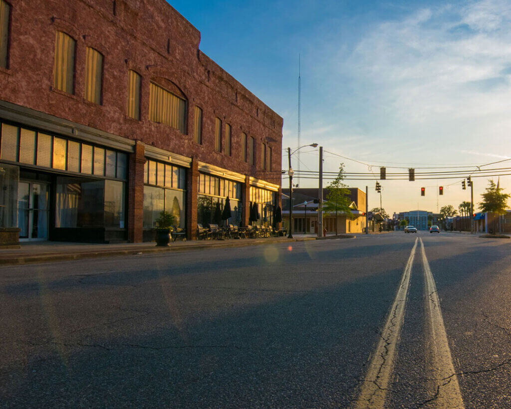 Rural town in the USA on main streets with a lot of storefronts.